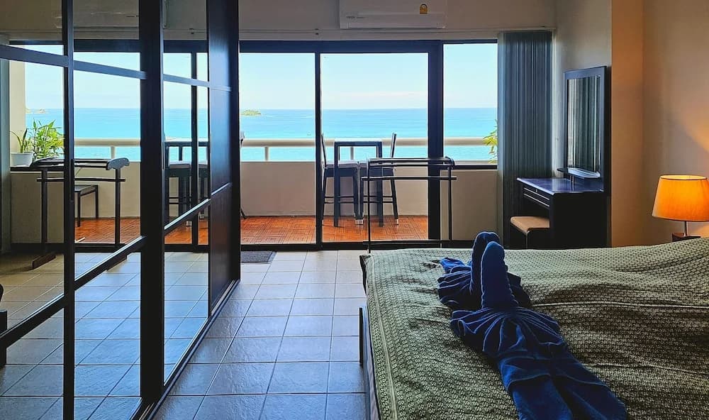 Patong Tower Cozy Comfy Luxury Apartment With Seaview, for 1-3 People, in Phuket - photo 37