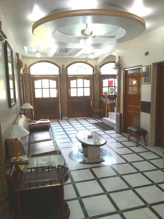 Bajaj Indian Home Stay - photo 11