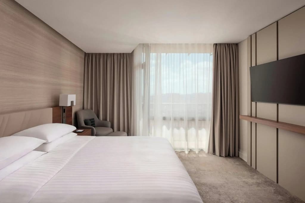 Lisbon Marriott Hotel - photo 41