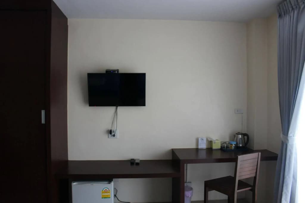 Hanuman Hostel - photo 2
