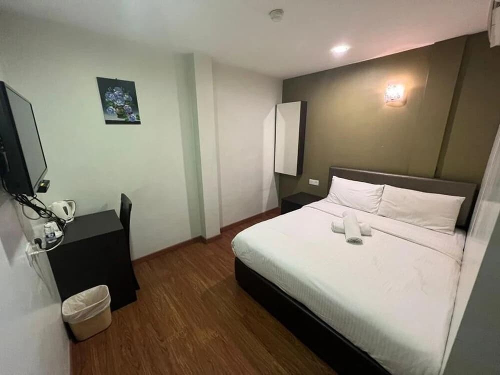 Ledang Hotel - photo 4