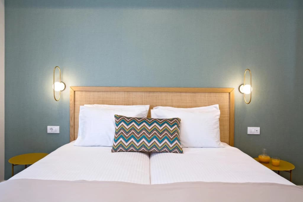 Hypnos Inn Athens - photo 25