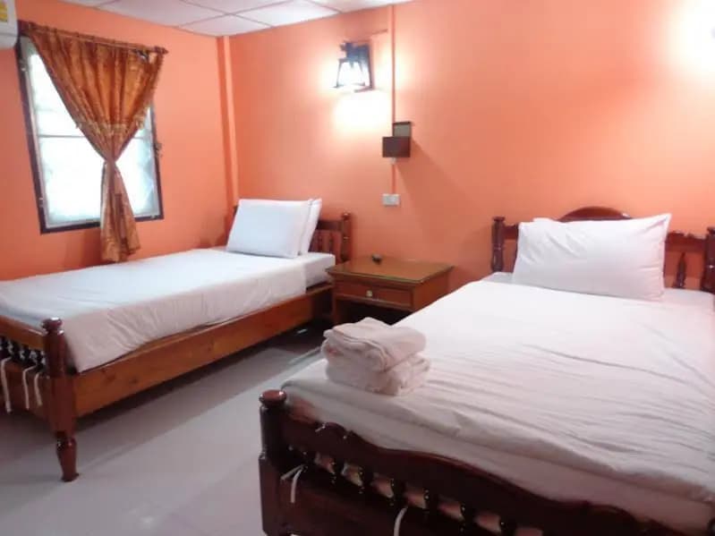 Baan Pi Klao Guest House - main photo