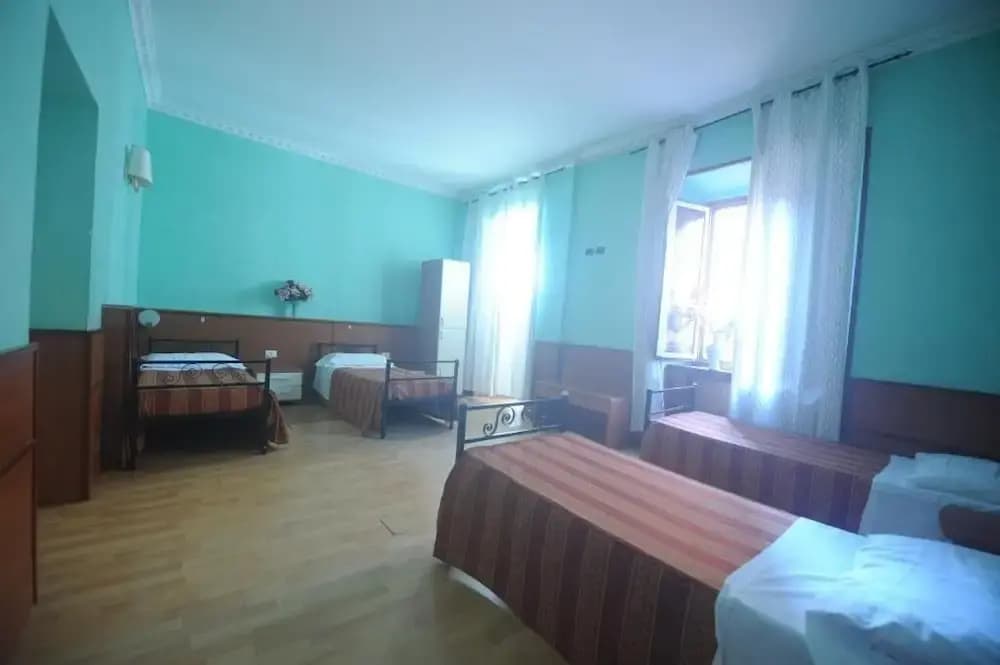Friends Holiday - photo 2