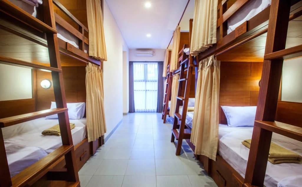 Pudak Sari Unizou Hostel - photo 2