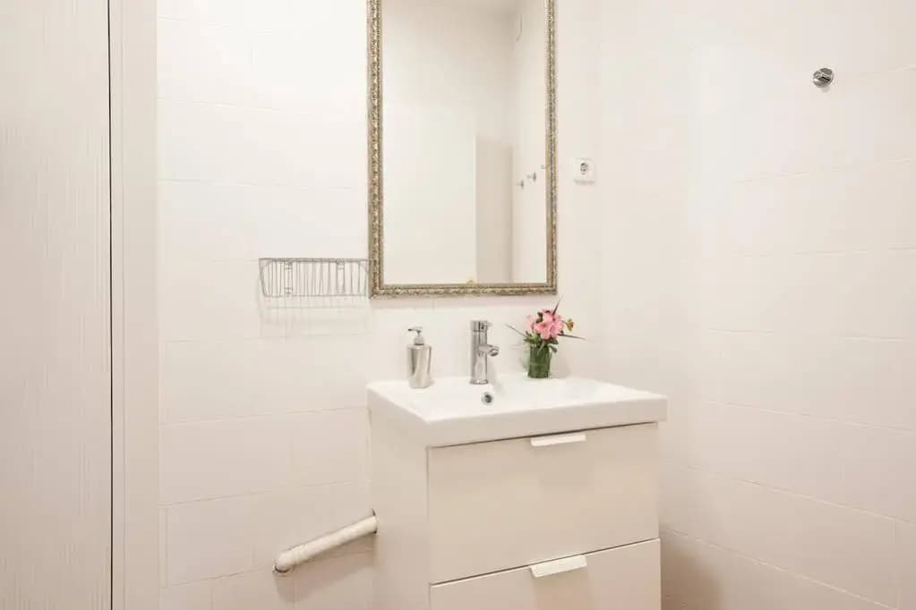 Centric Apartment El Molino Theater - photo 7