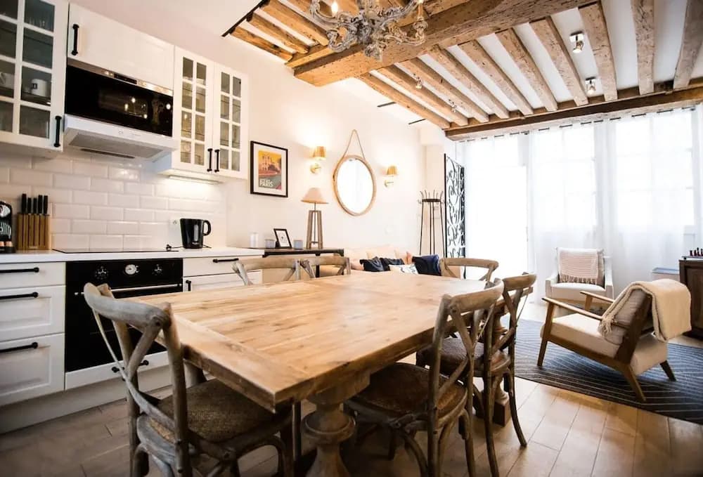 Classy Bourgeois Chic 2 Bedroom Apt in Le Marais - photo 14