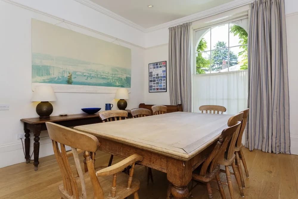 Veeve Grand Greenwich 5 Bed House On Hyde Vale - photo 2