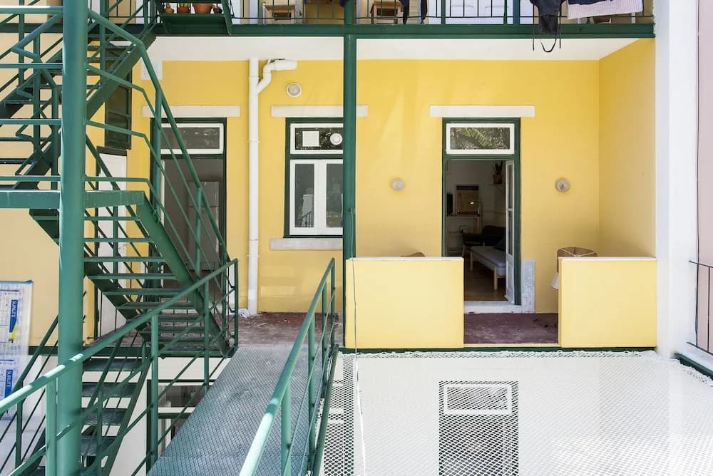 Caraujo Apartments - photo 11