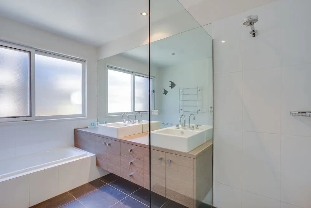 Portsea Place - photo 8