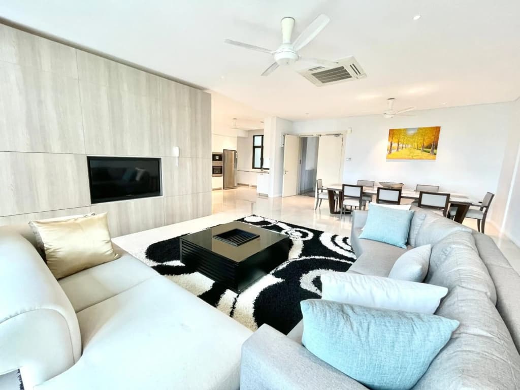 KLCC Luxury Condo Damai 88 Near Gleneagles Hospital - photo 15
