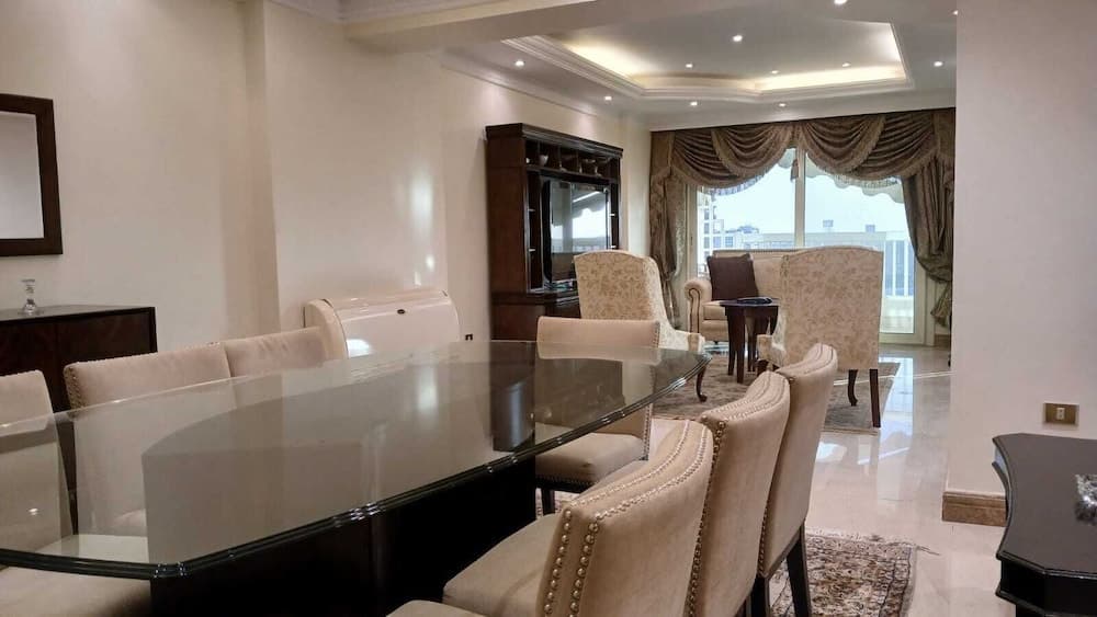 The Nile View 4BDR Apartment - photo 12