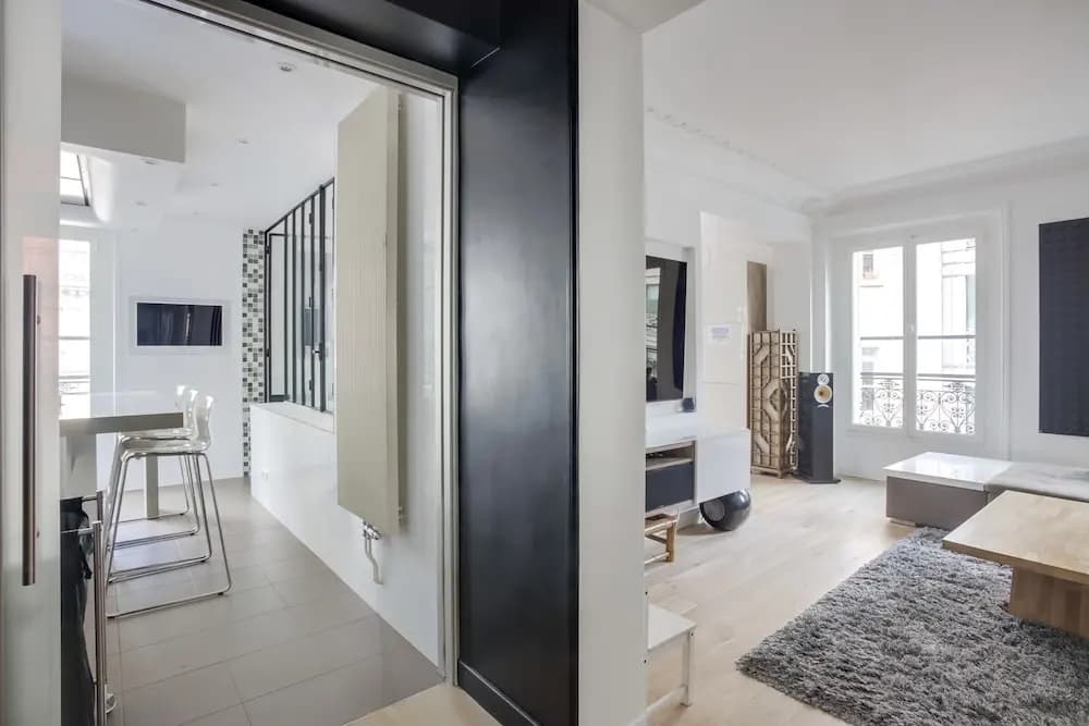 Magnificent Apartment Near Champs-elysees - photo 1