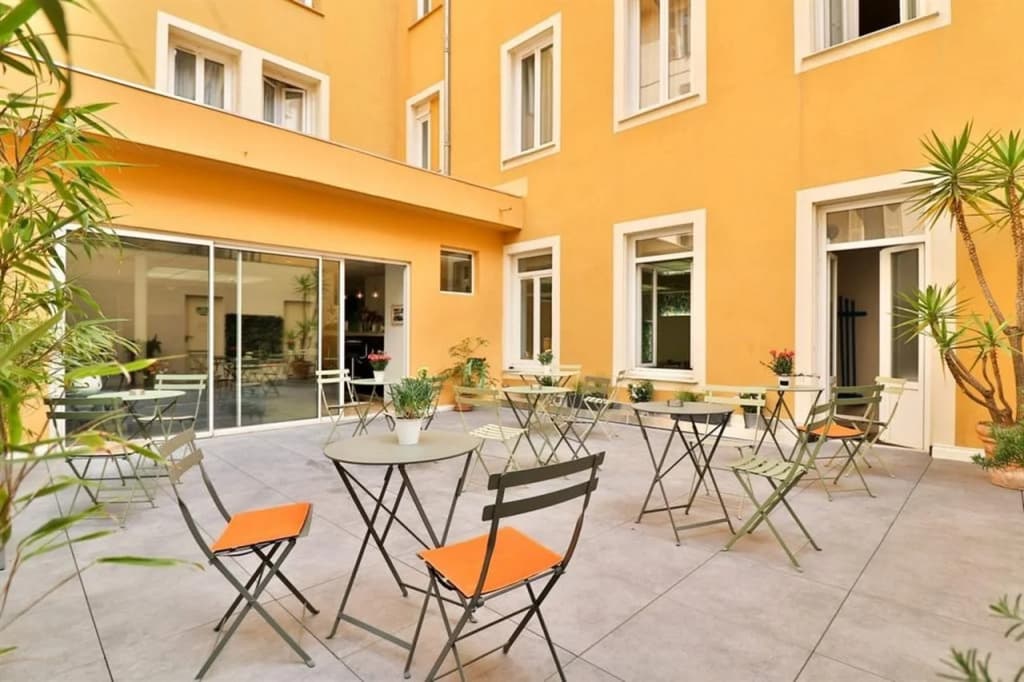 Ikonik Marengo Hotel - photo 9