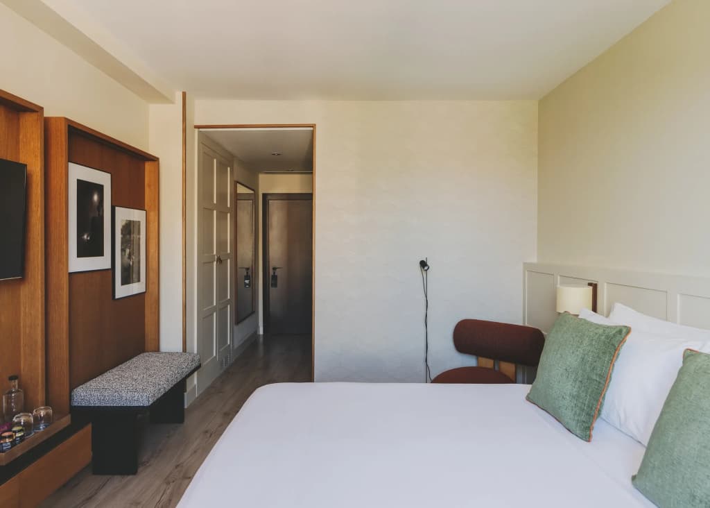 Catalonia Boulevard Hotel - photo 4