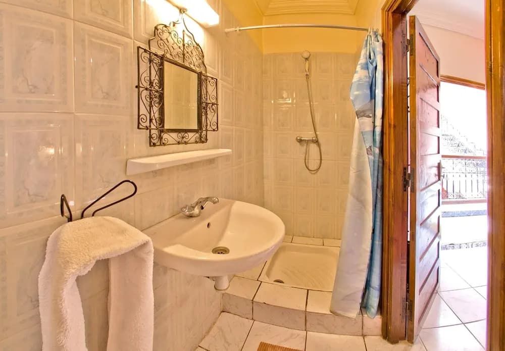 Apartment with 3 Bedrooms in Marrakesh, with Pool Access, Enclosed Garden And Wifi - photo 6