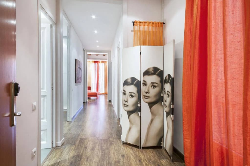 Aspasios Urquinaona Apartments - photo 9