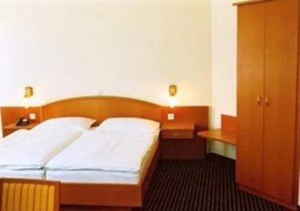 SUITE HOTEL 900m ZUR OPER - photo 5