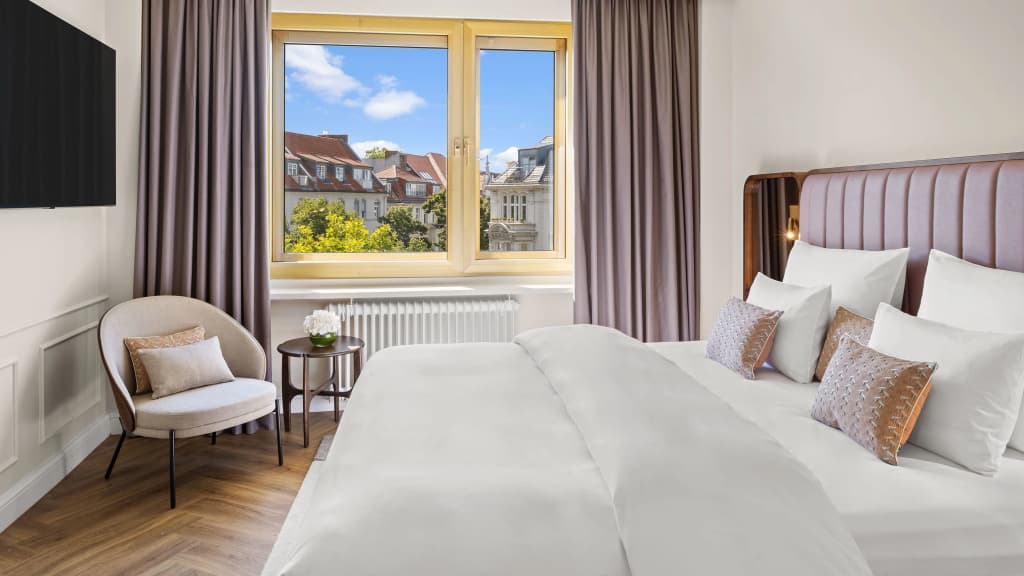 Hotel Bristol Berlin - photo 42