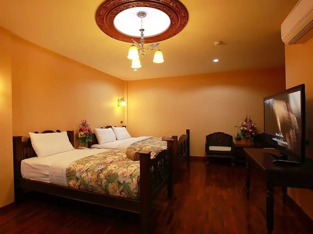 At Chiang Mai Hotel - photo 6