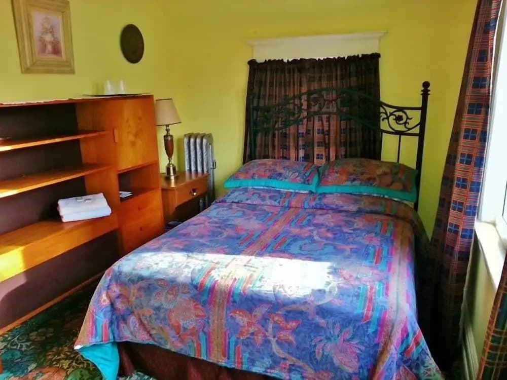 The Harbor House Bed & Breakfast - photo 4
