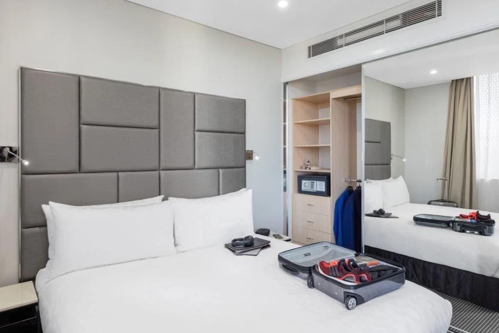 Meriton Suites North Ryde - photo 4