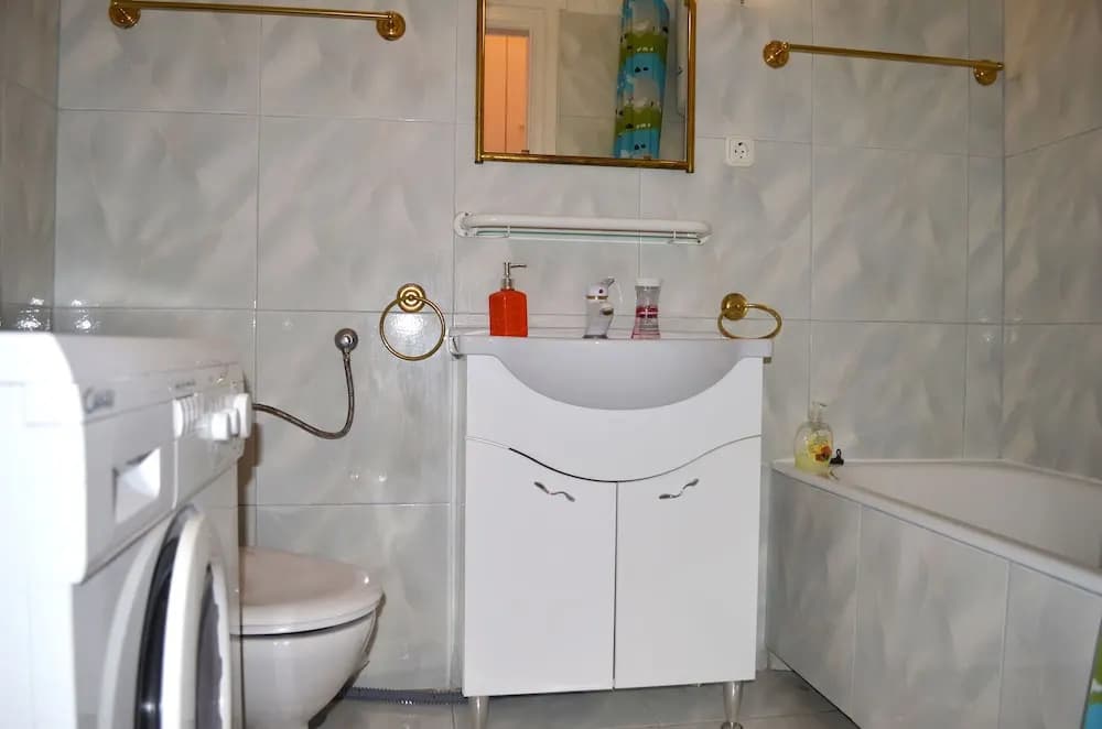 Central Avenue Apartments - photo 9