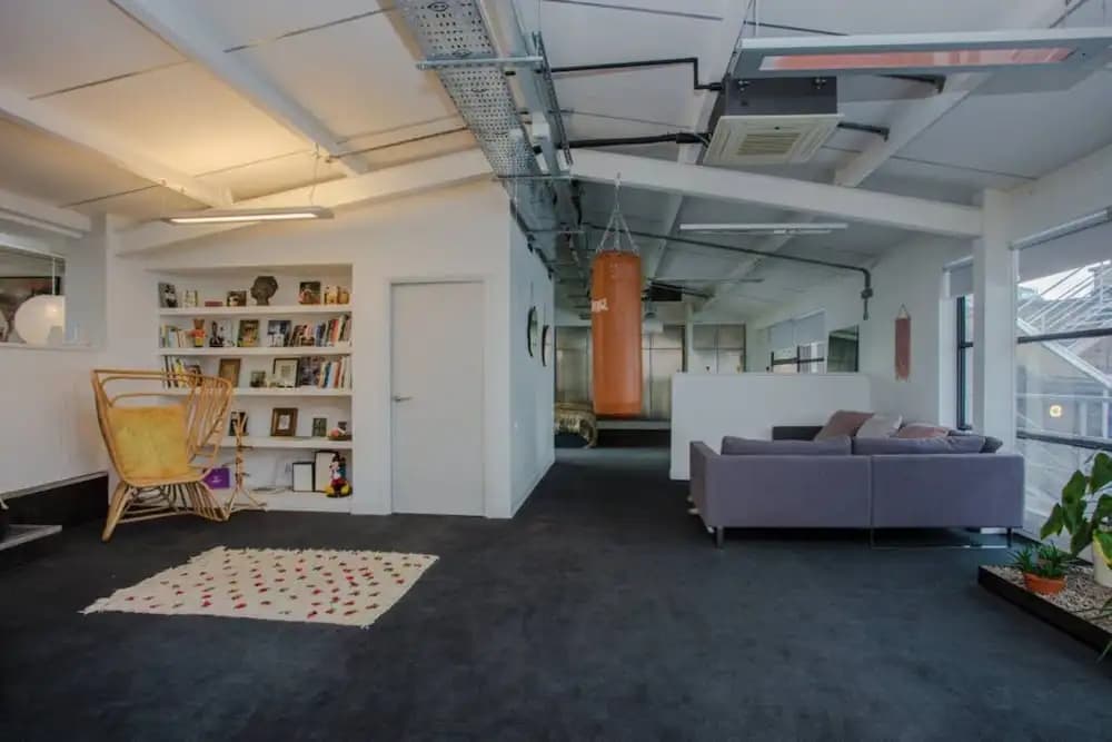 Quirky Penthouse Conversion Near Battersea Park - photo 11