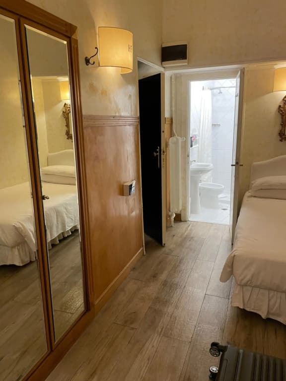 Hotel Fontana - photo 30