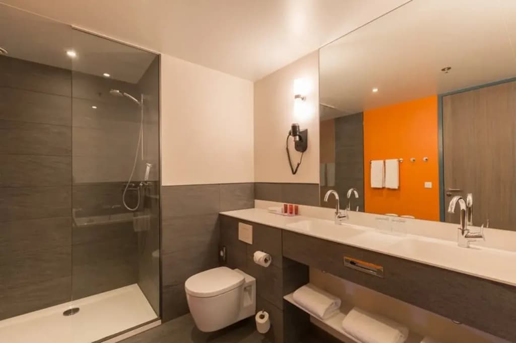 Leonardo Royal Hotel Amsterdam - photo 9