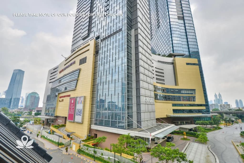 ZEN Premium Mega Kuningan - photo 1
