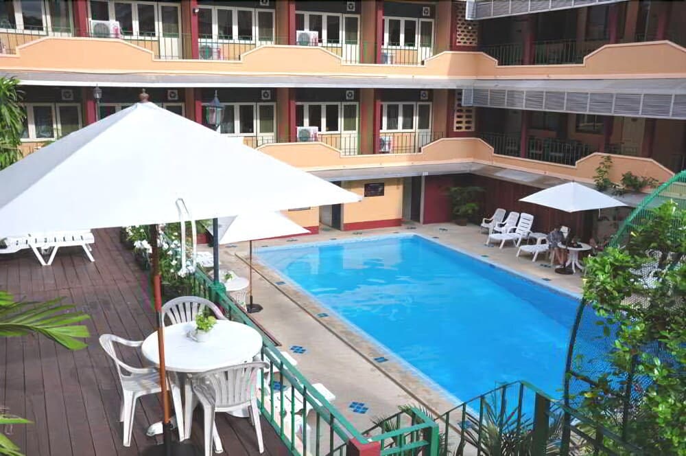 Swan Hotel Bangkok - photo 12