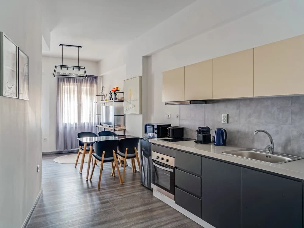 Sanders Center - Lovely Studio Apartment - photo 16