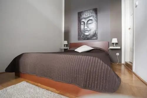 Royal Center Apartment - photo 22