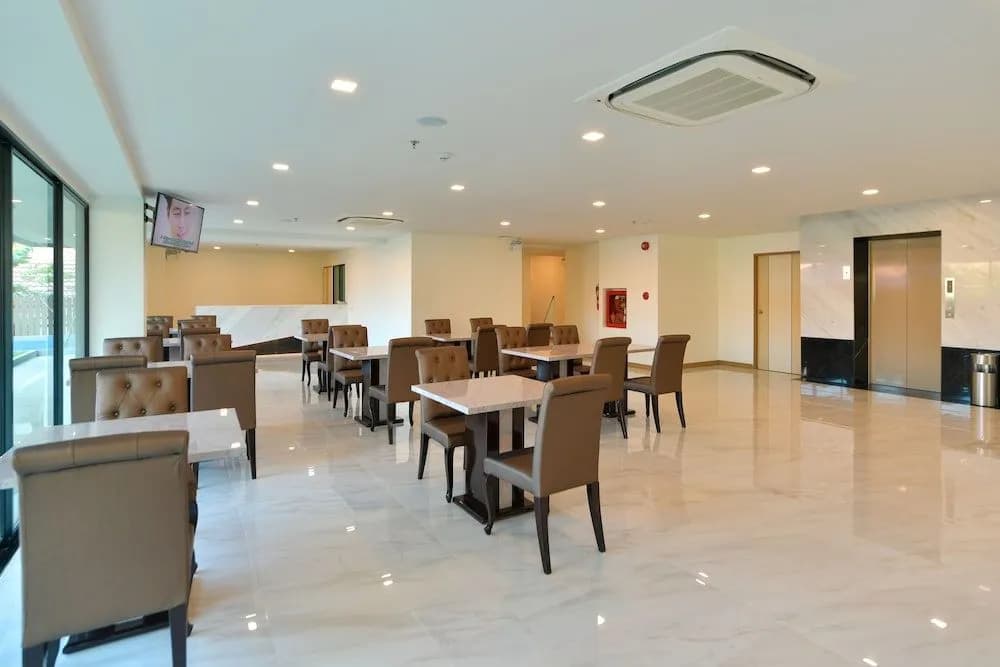 Iris palace - photo 22