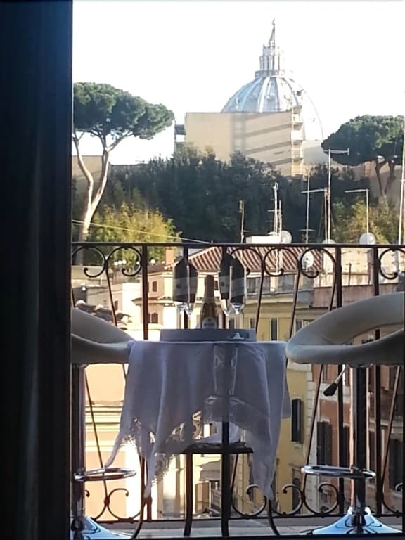 Notti al Vaticano Deluxe St.Peter's Accommodation - photo 16