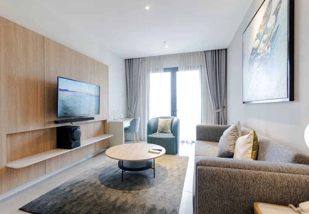 Le Places ZENITY Apartment District 1 - photo 2