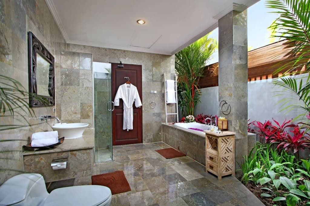 The Bale Tokek Villas - photo 10