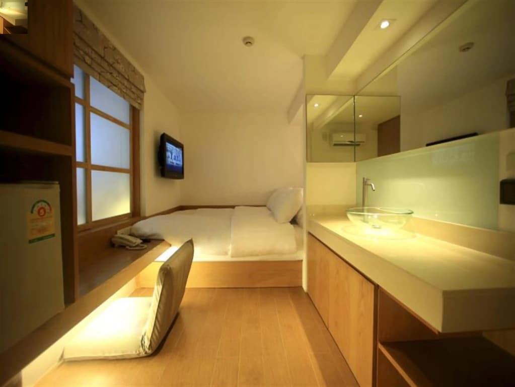 Silom One - photo 2