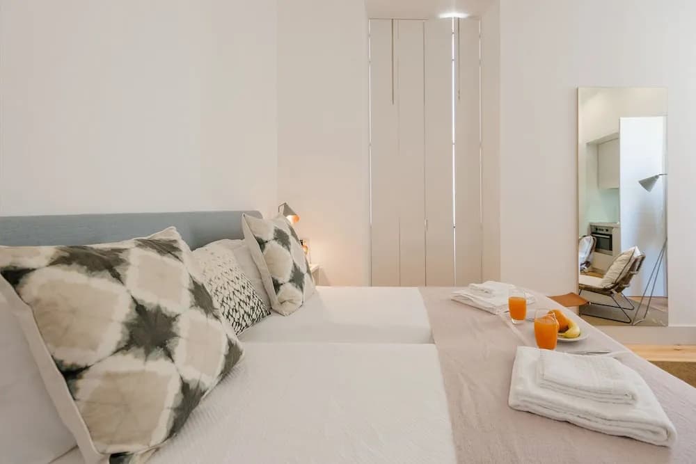 JOIVY Chic studio w/city view in Santa Catarina, 10mins from São Bento Palace - photo 4