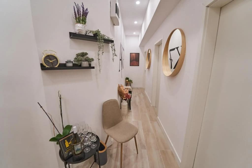 AK7 Boutique Suites - photo 10