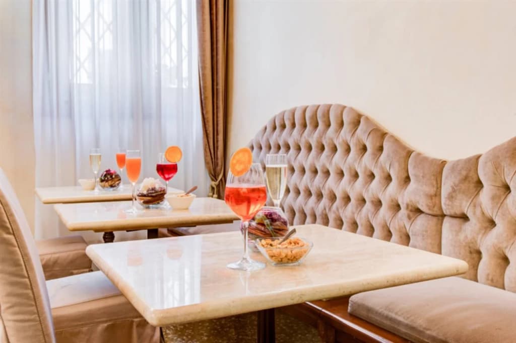 Hotel Al Duca Di Venezia - photo 12