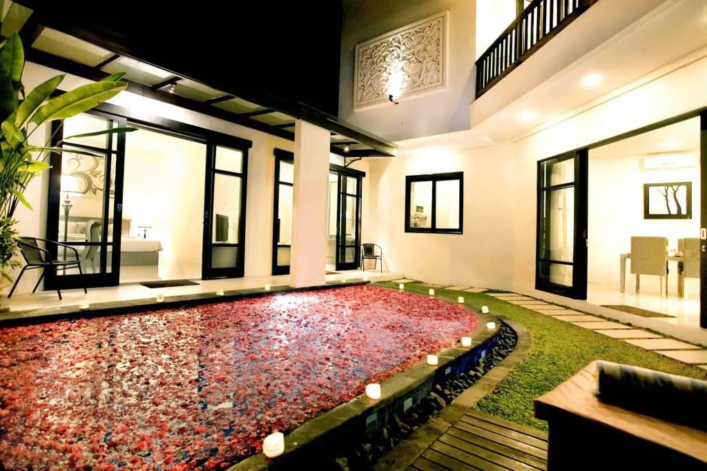 Awila Villa Kuta - photo 12