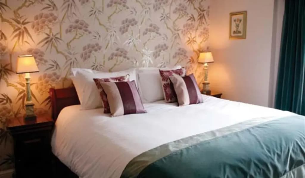 No. 30 Knightsbridge - photo 8