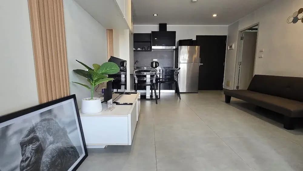 Bright & Breezy -1BR T1 211 - photo 1
