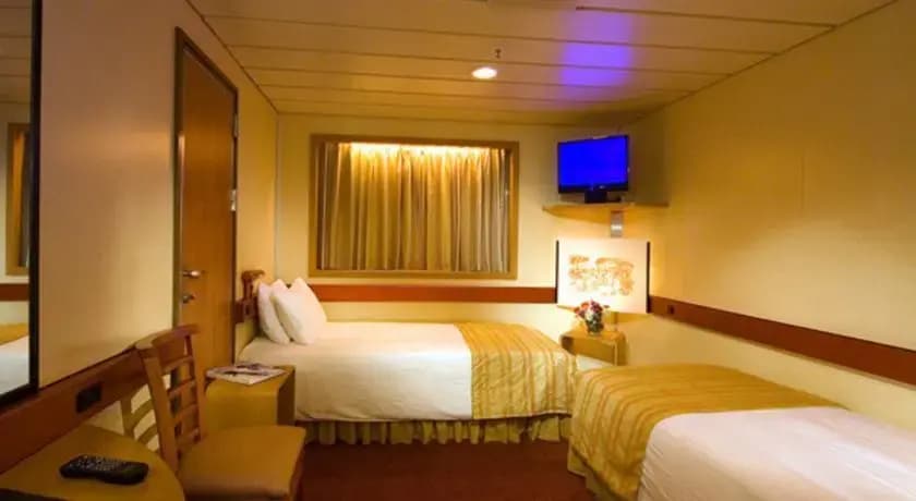 Asteria Guesthouse - photo 2