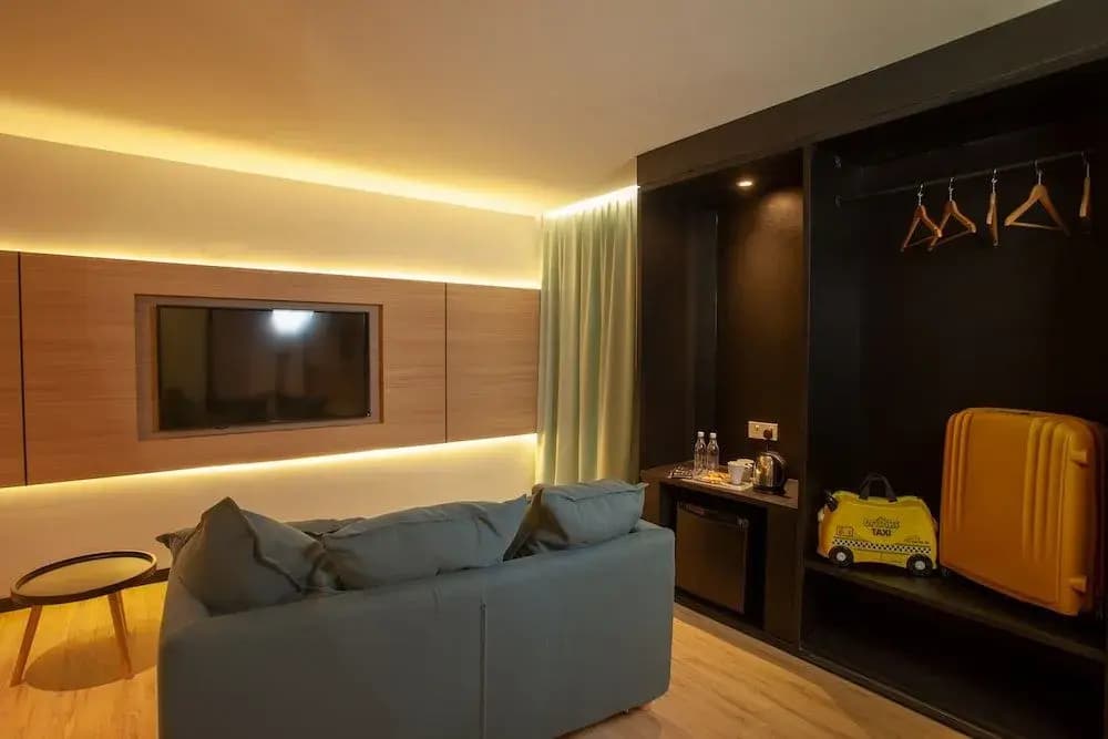 Hako Hotel Mount Austin - photo 7
