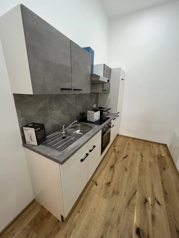 Urania Apartment - photo 6