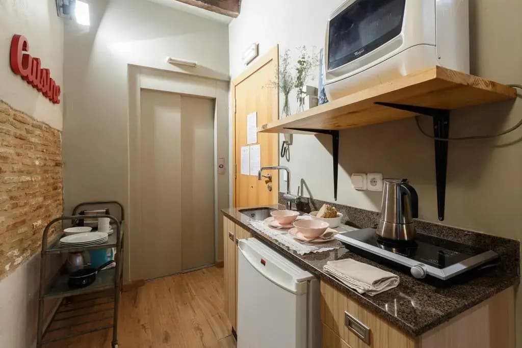 AinB Picasso Corders Apartments - photo 22