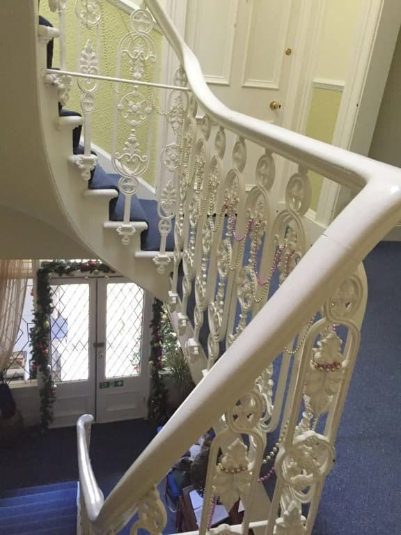 The Thistle House - photo 10